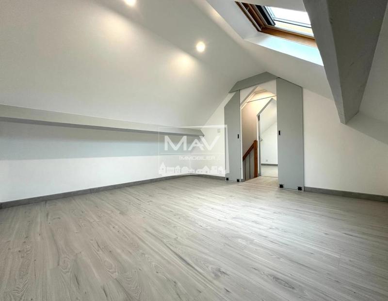 Duplex - 76 m² - 4 pièces