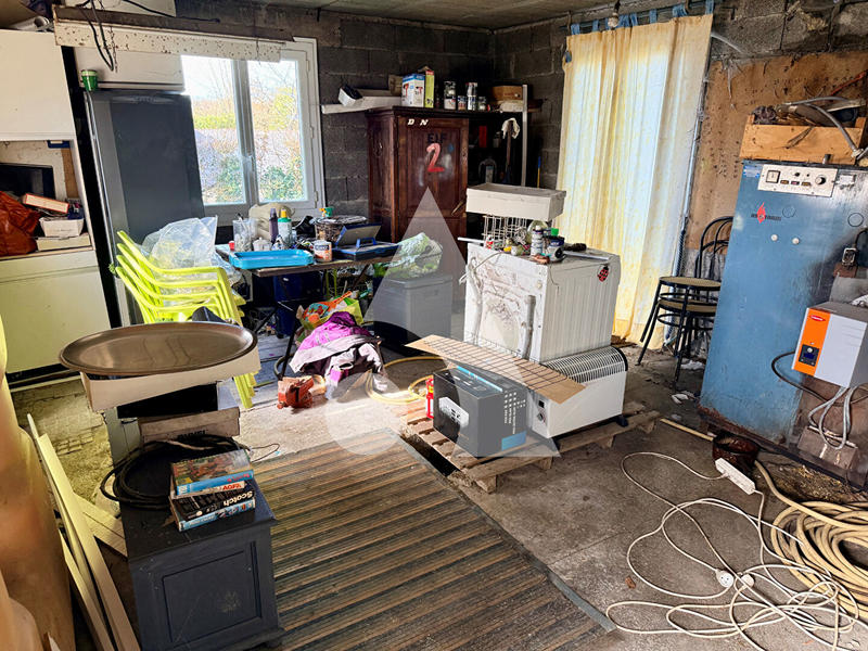 Maison - 90 m² - 5 pièces