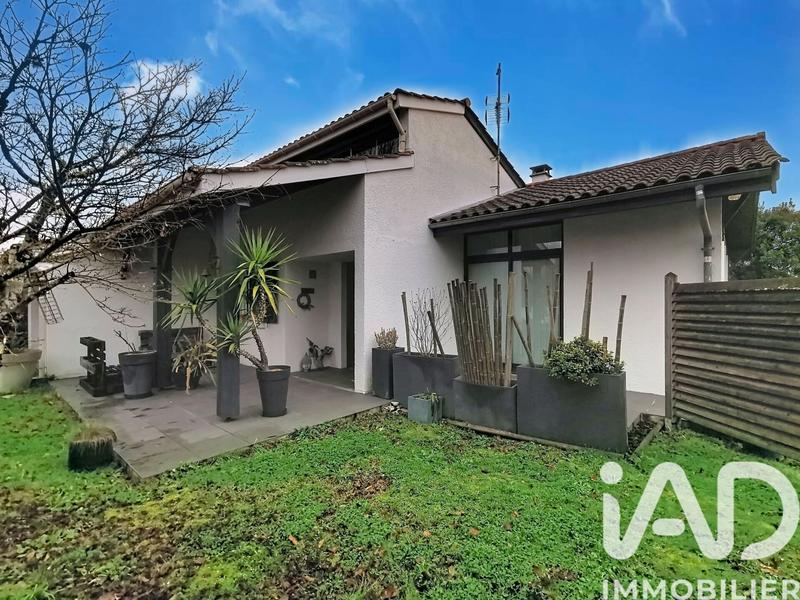 Maison - 127 m² - 5 pièces