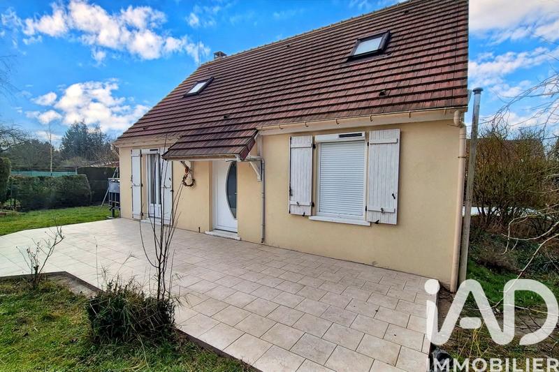 Maison - 95 m² - 6 pièces