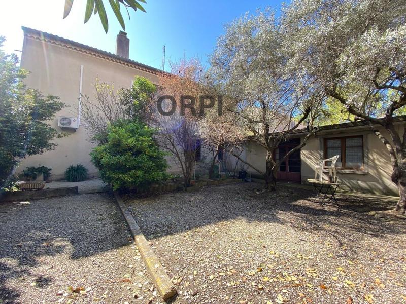 Maison de ville - 194 m² - 7 pièces