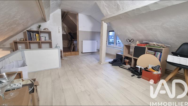 Maison - 102 m² - 5 pièces