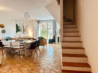 Maison - 82 m² - 4 pièces