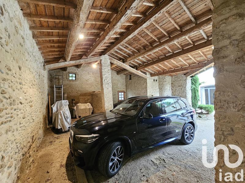 Maison - 285 m² - 11 pièces