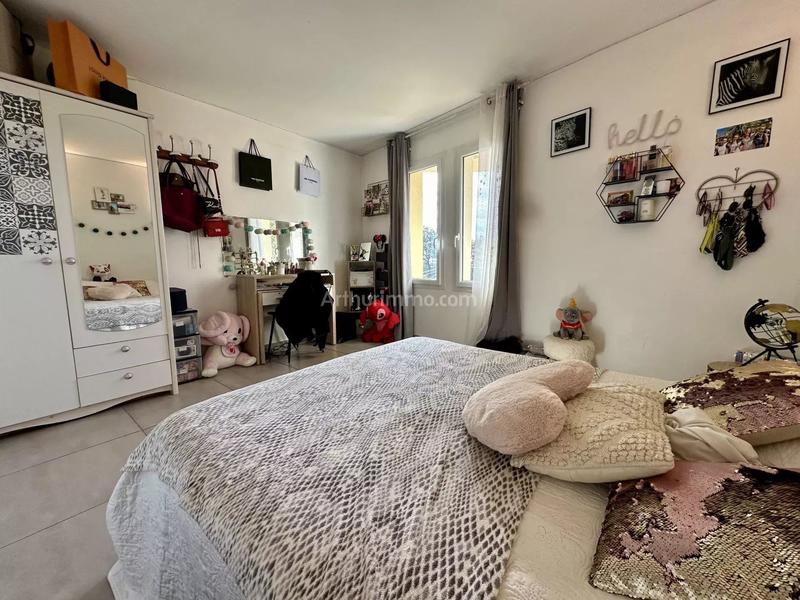 Maison - 197 m² - 5 pièces