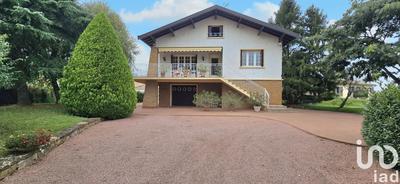 Maison - 170 m² - 5 pièces