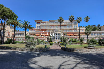 Appartement - 166 m² - 5 pièces