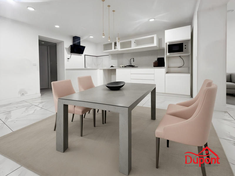 Maison - 100 m² - 5 pièces