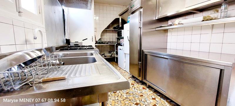 Fonds de commerce - 143 m²