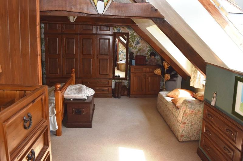 Maison - 140 m² - 8 pièces