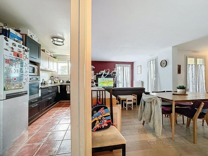 Appartement - 84 m² - 4 pièces