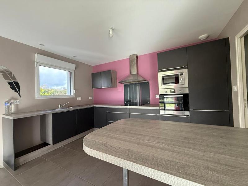 Maison - 100 m² - 5 pièces