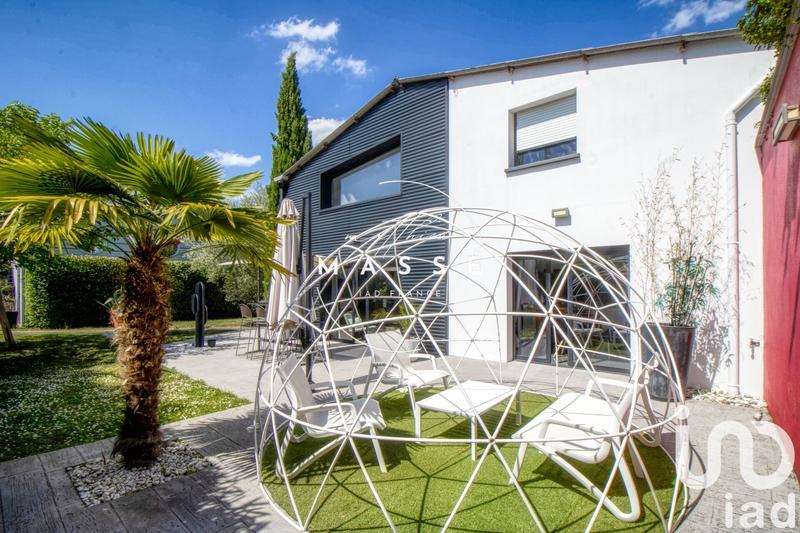 Maison de maîtres - 180 m² - 6 pièces