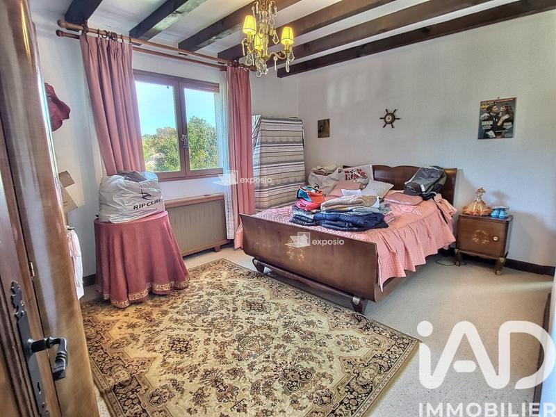 Maison - 385 m² - 11 pièces