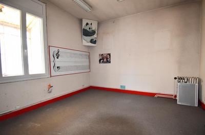 Bureau - 118 m² - 7 pièces