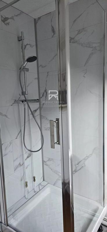 Immeuble - 233 m² - 10 pièces