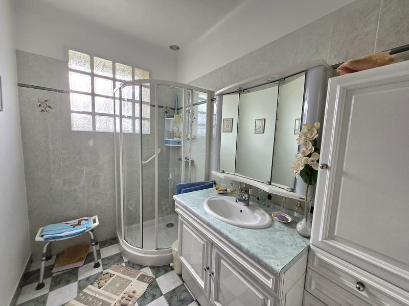 Maison - 122 m² - 5 pièces