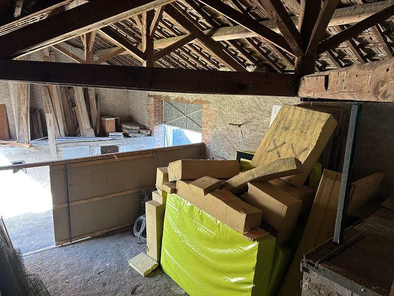 Corps de ferme - 400 m² - 6 pièces