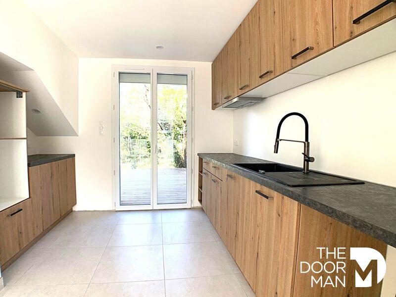 Maison - 110 m² - 5 pièces