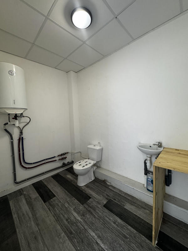 Local commercial - 100 m²