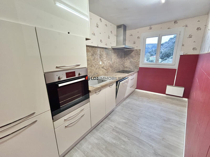 Appartement - 56 m² - 3 pièces