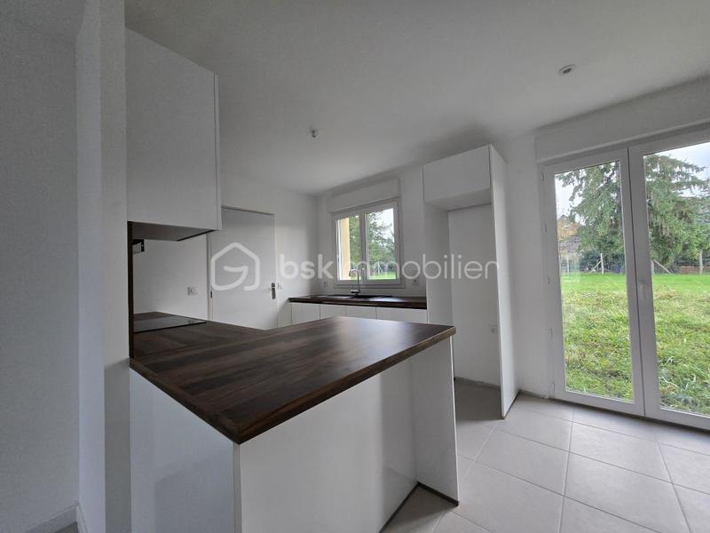 Pavillon - 93 m² - 5 pièces