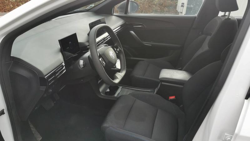 Mg Mg4 170 51 kWh Standard