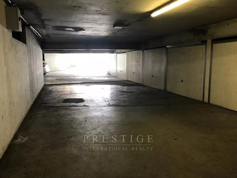 Local commercial - 19 m² - 2 pièces