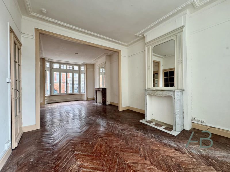 Appartement - 85 m² - 3 pièces