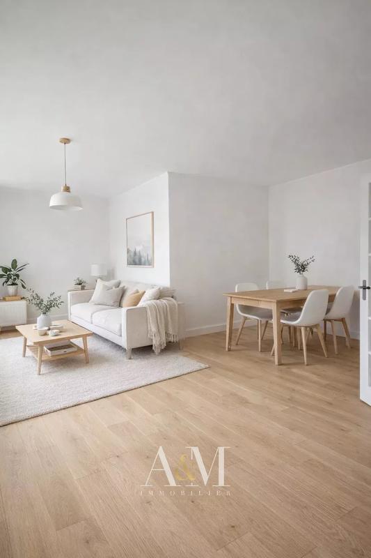 Maison - 85 m² - 4 pièces