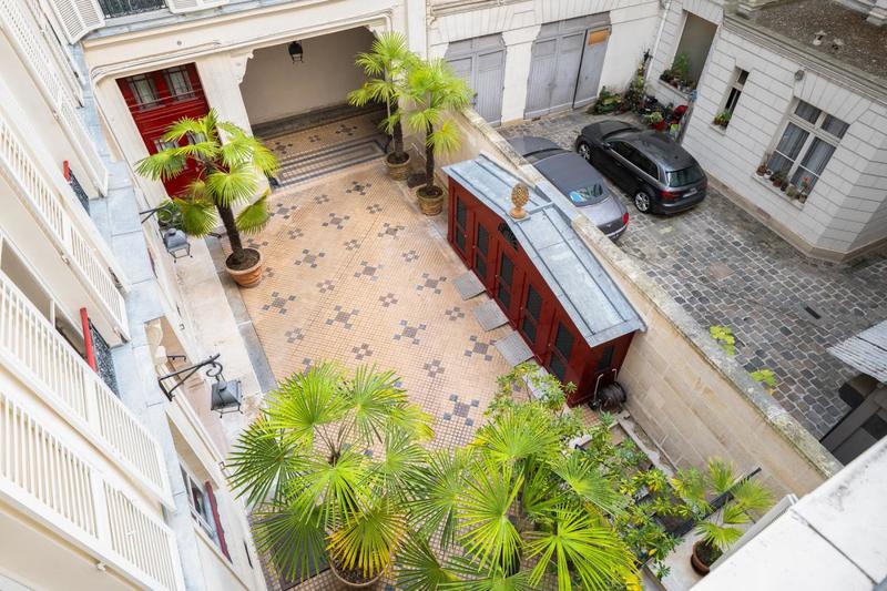 Appartement - 134 m² - 5 pièces