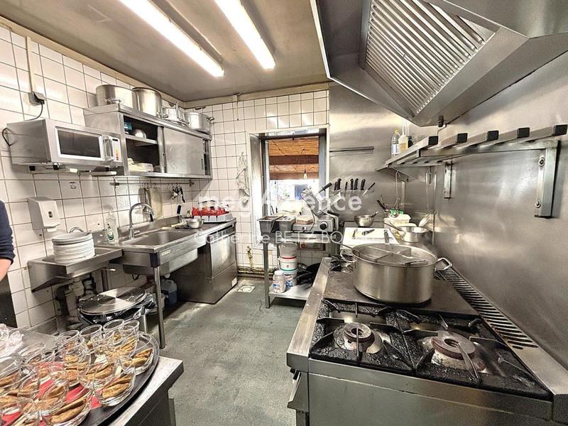 Local commercial - 86 m² - 2 pièces