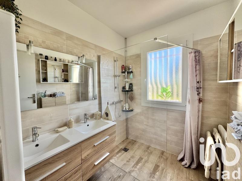 Maison - 216 m² - 7 pièces