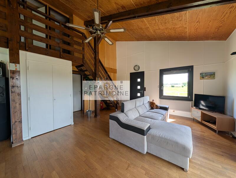 Maison - 110 m² - 6 pièces