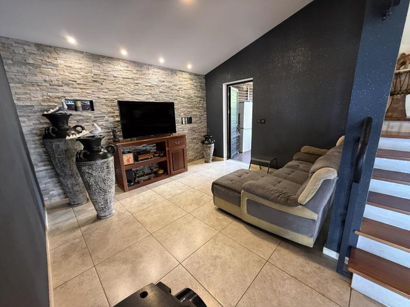 Villa - 140 m² - 5 pièces