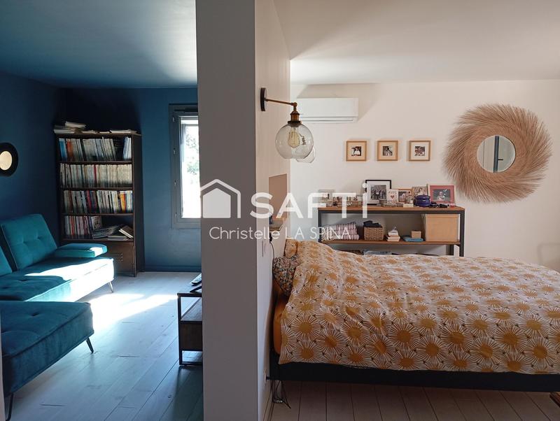 Maison - 360 m² - 7 pièces