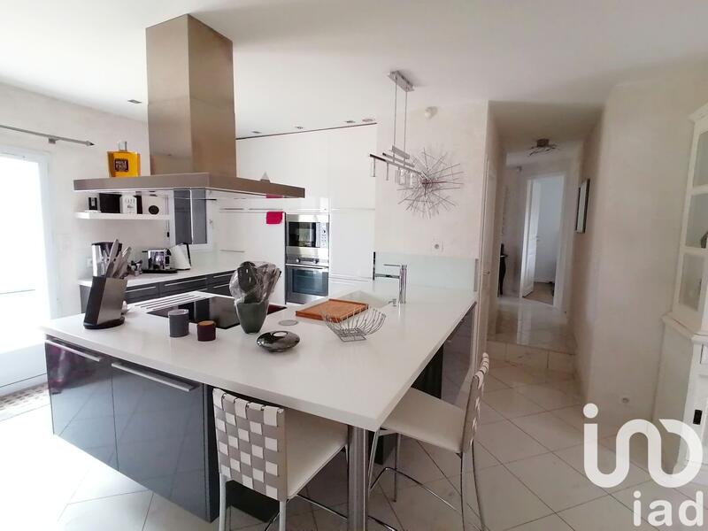 Maison - 151 m² - 5 pièces