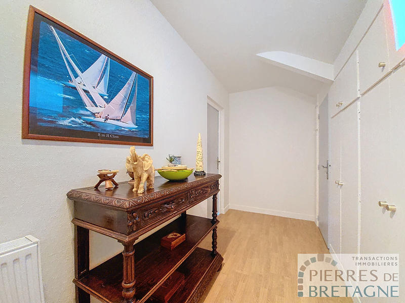 Maison - 210 m² - 8 pièces