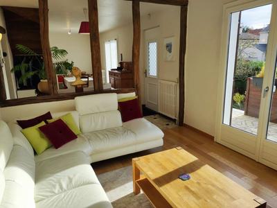 Maison - 108 m² - 7 pièces