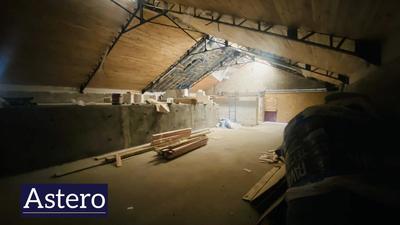 Local commercial - 200 m² - 3 pièces