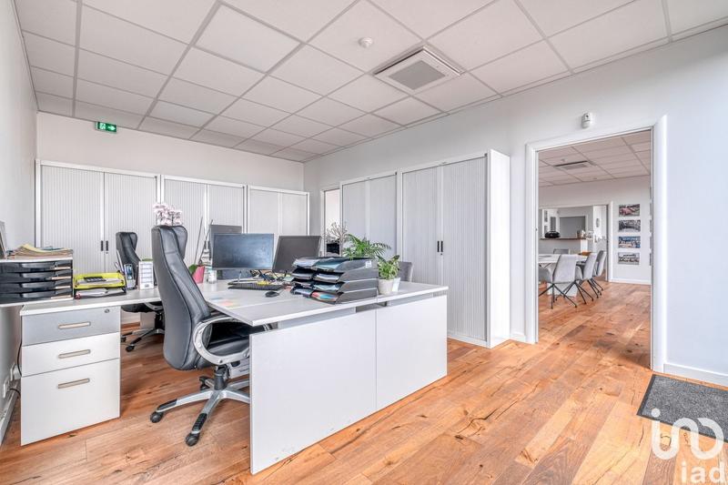 Bureau - 118 m²