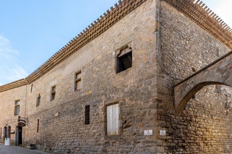 Demeure - 335 m² - 10 pièces