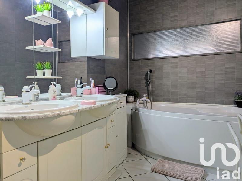 Maison de ville - 113 m² - 5 pièces