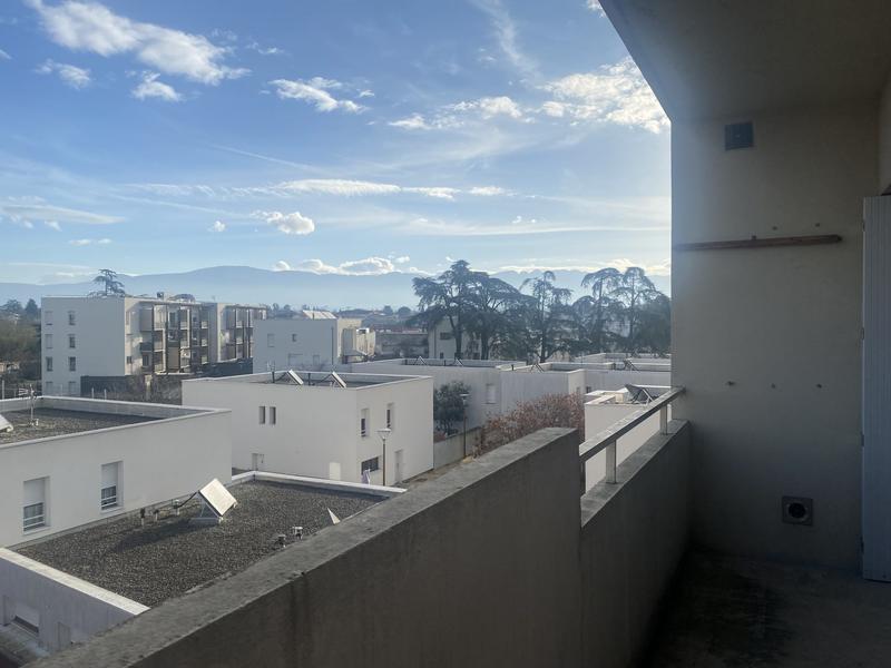 Appartement - 75 m² - 4 pièces