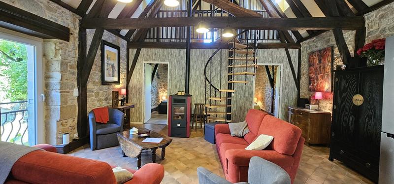 Maison - 249 m² - 4 pièces