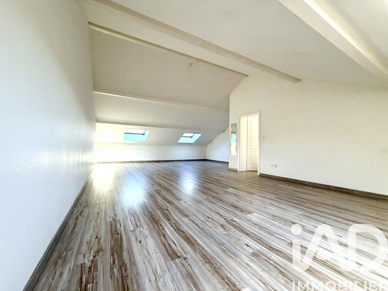 Maison - 208 m² - 6 pièces