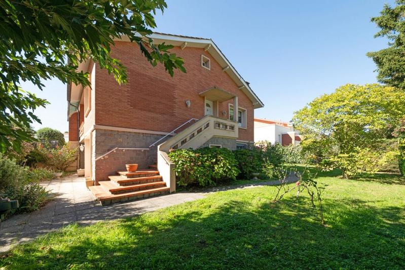 Maison - 121 m² - 4 pièces