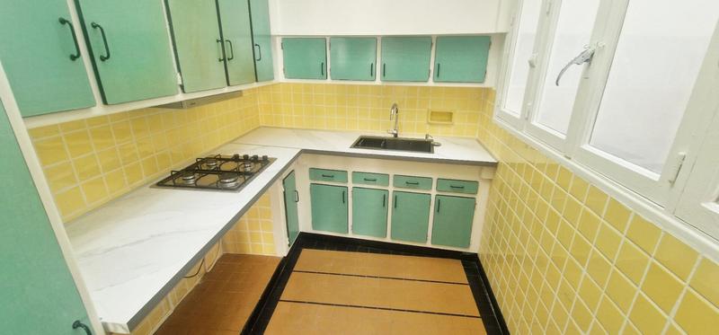 Immeuble - 94 m² - 4 pièces