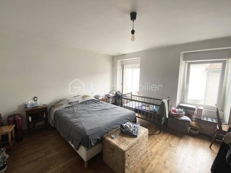 Maison de bourg - 100 m² - 3 pièces