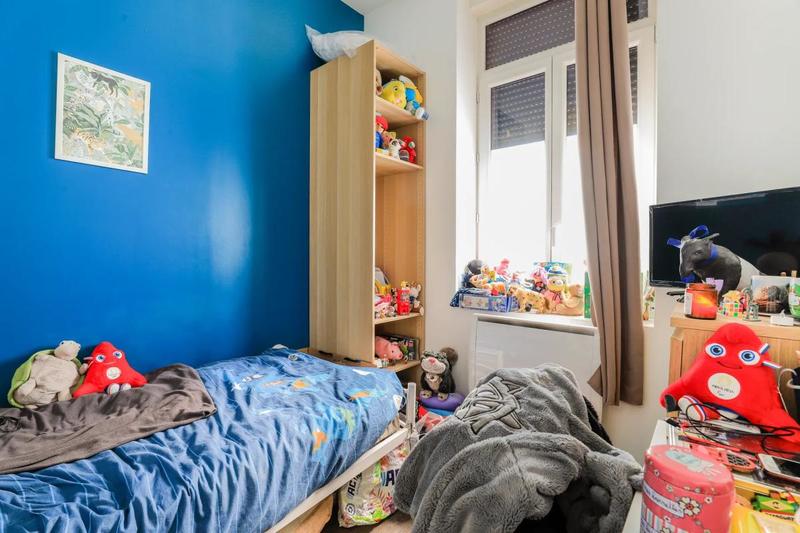 Maison - 98 m² - 8 pièces